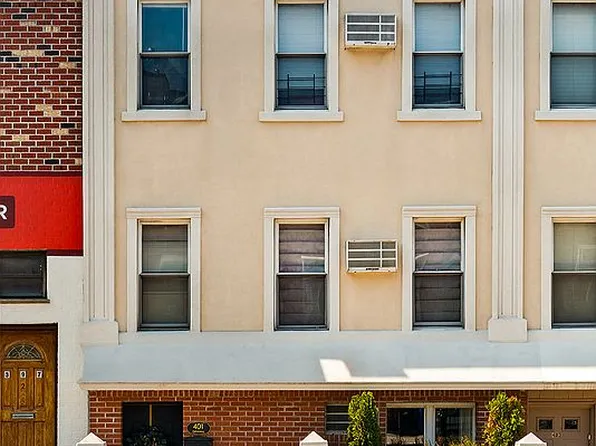 401 Graham Ave, Brooklyn, NY 11211