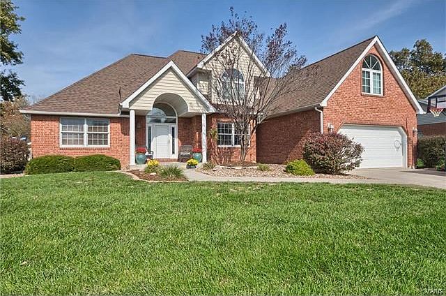 1st image of 311 E Meadow Brook Dr