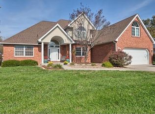 311 E Meadow Brook Dr, Freeburg, IL 62243