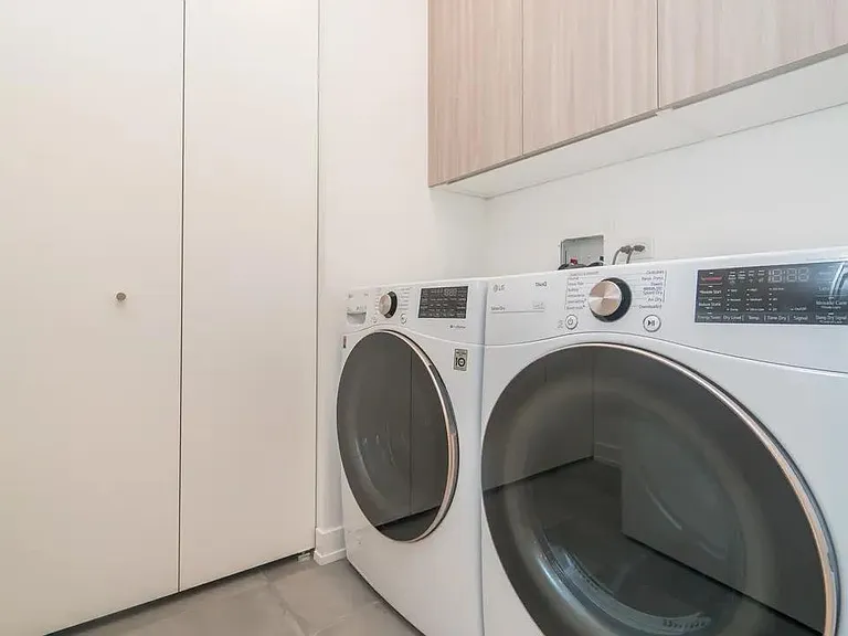 128 S Green St #3C — Photo 9
