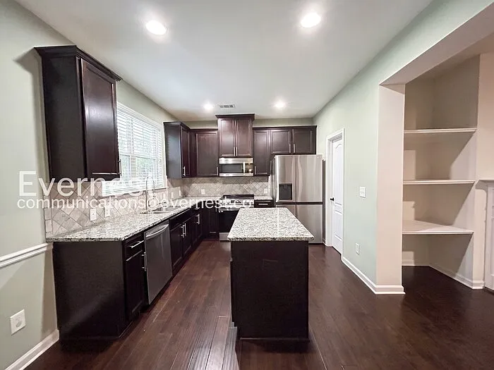 4057 Princeton Lakes Way SW — Photo 2