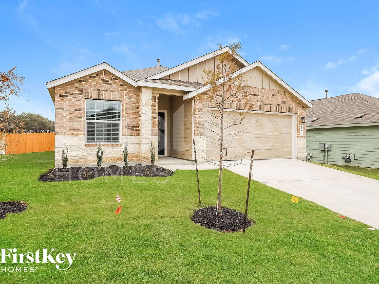 3 bed, 2.0 bath, 1675 sqft, $1,755 — Photo 1
