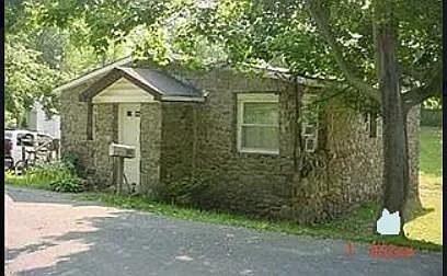 1st image of 216 Valley Ave