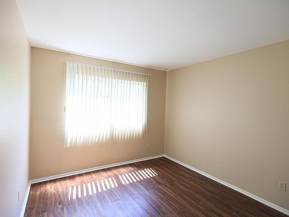 5th image of 1815 Camino Viejo APT B