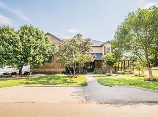 3104 Canyon Rd, Lubbock, TX 79403