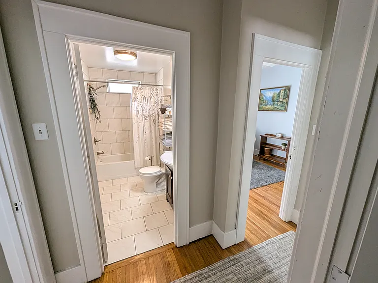 1800 Storrs Ave — Photo 13