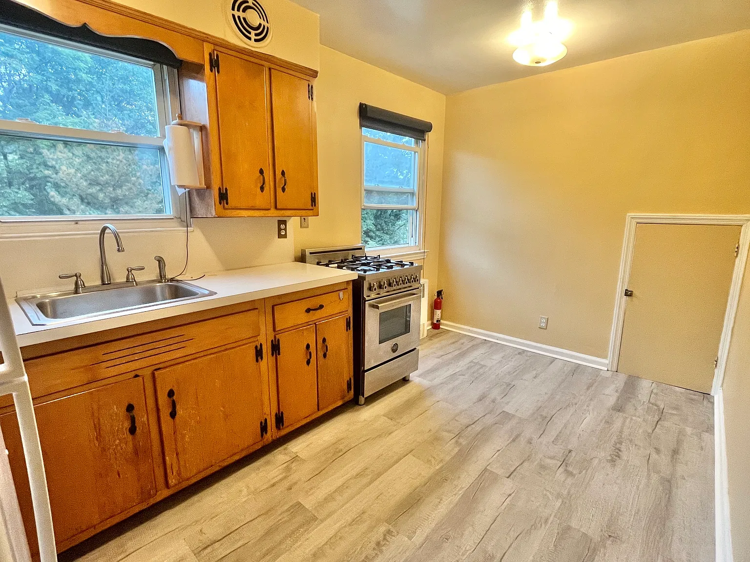1 bed, $2,000 — Photo 3
