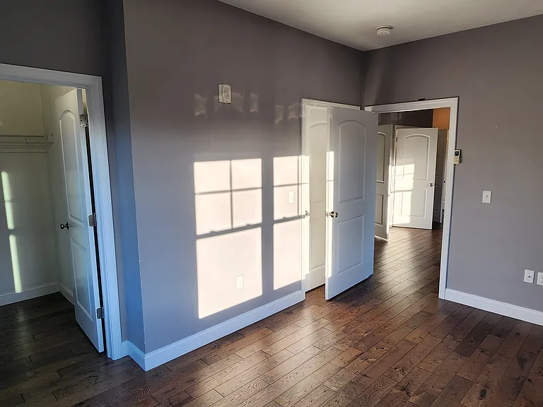 41 Saratoga St #2F — Photo 9