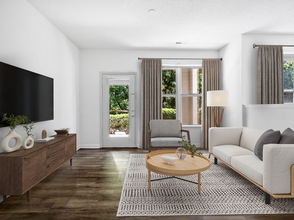 200 Edinborough Dr #E700-721