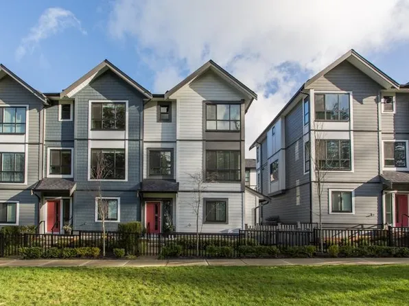 16760 25th Ave #36, Surrey, BC V3Z 0W4