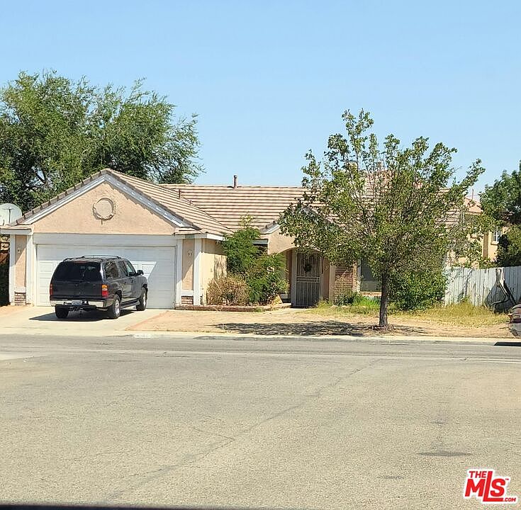 1st image of 4101 E Bolton Ave