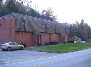 2972 Harts Run Rd APT A6, Allison Park, PA 15101