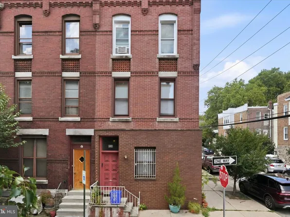 838 N Woodstock St, Philadelphia, PA 19130