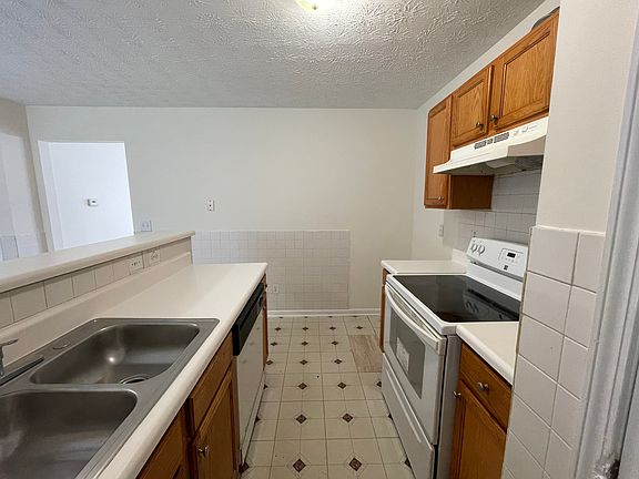5th image of 463 Mistral Way