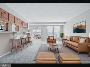 19 Inverness Cir, Marlton, NJ 08053