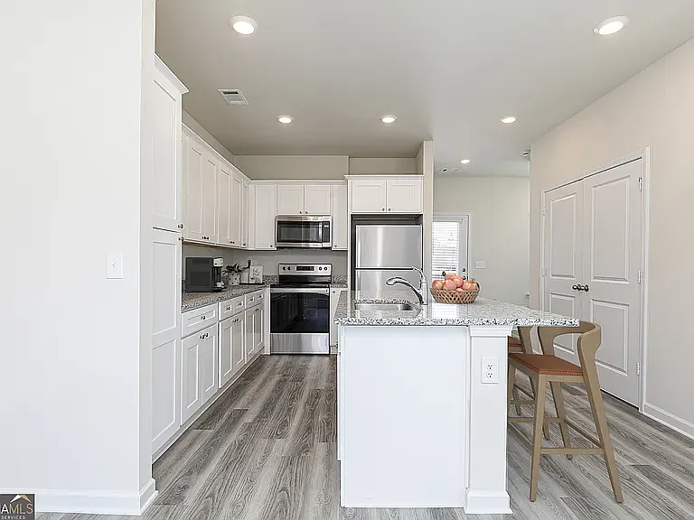 234 Rooker Dr — Photo 3