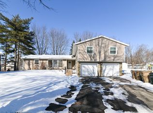 12 Brompton Cir #12, Madison, WI 53711