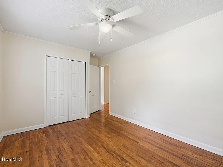 919 Tatum Dr — Photo 10