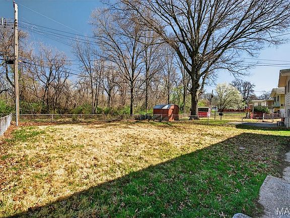 4th image of 739 Shepley Dr