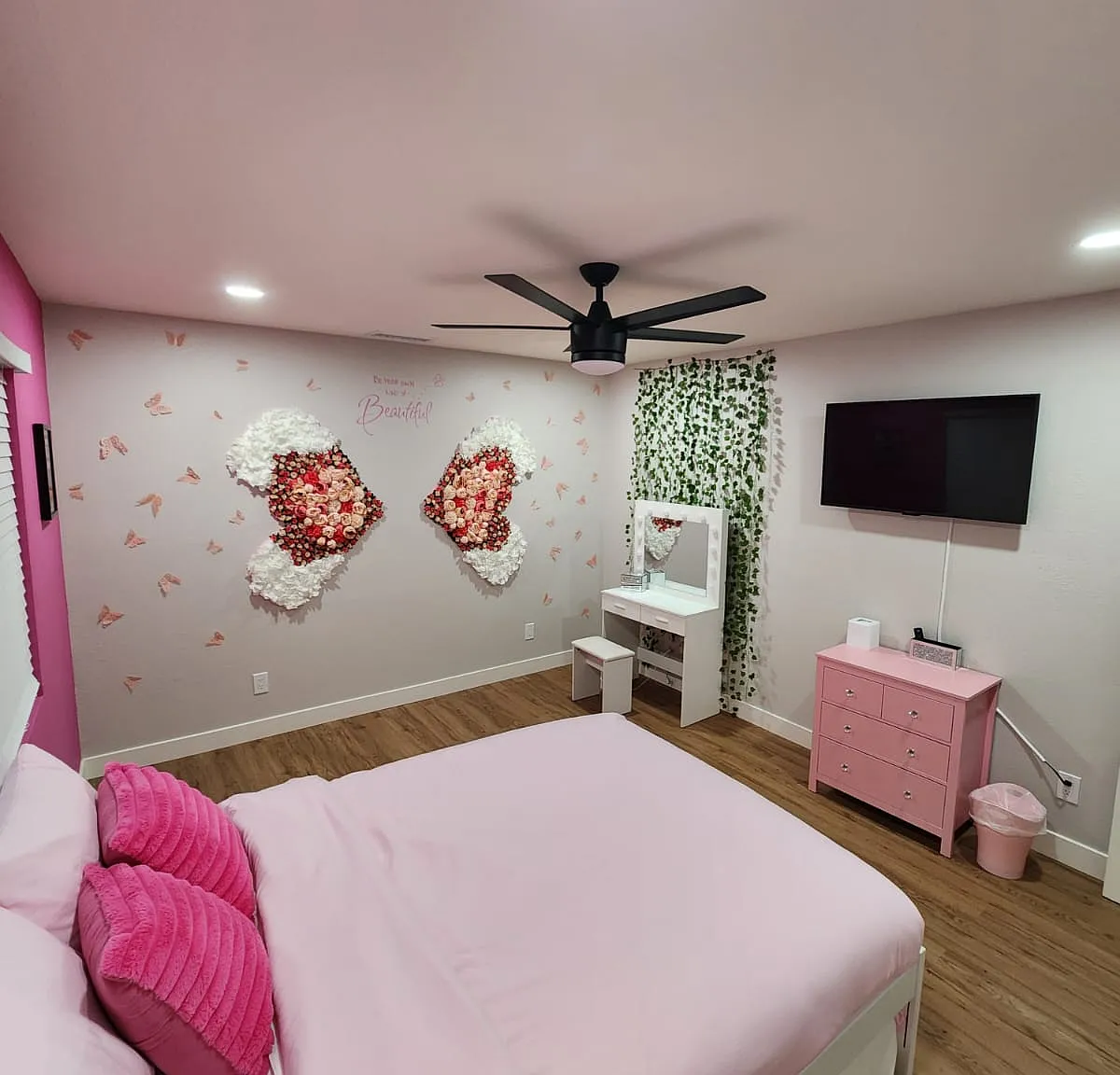 2 bed, 1306 sqft, $2,700 — Photo 4
