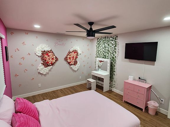 4th image of 61948 Mountain View Cir