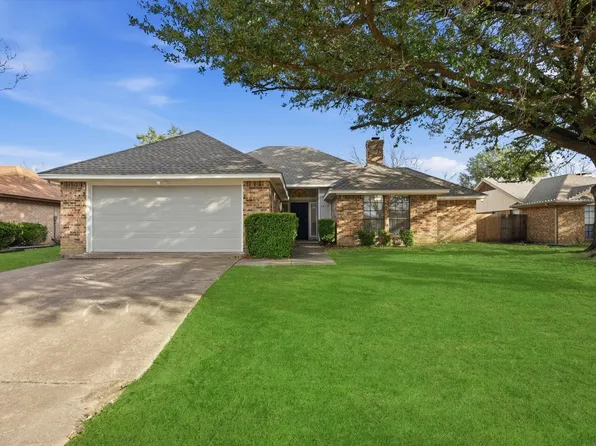 4812 Applewood Rd, Fort Worth, TX 76133