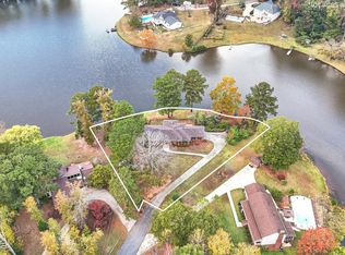 30 Hawthorne Dr, Newnan, GA 30263