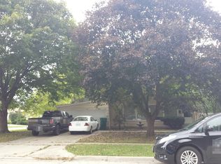 1109 S 2nd St, Dekalb, IL 60115