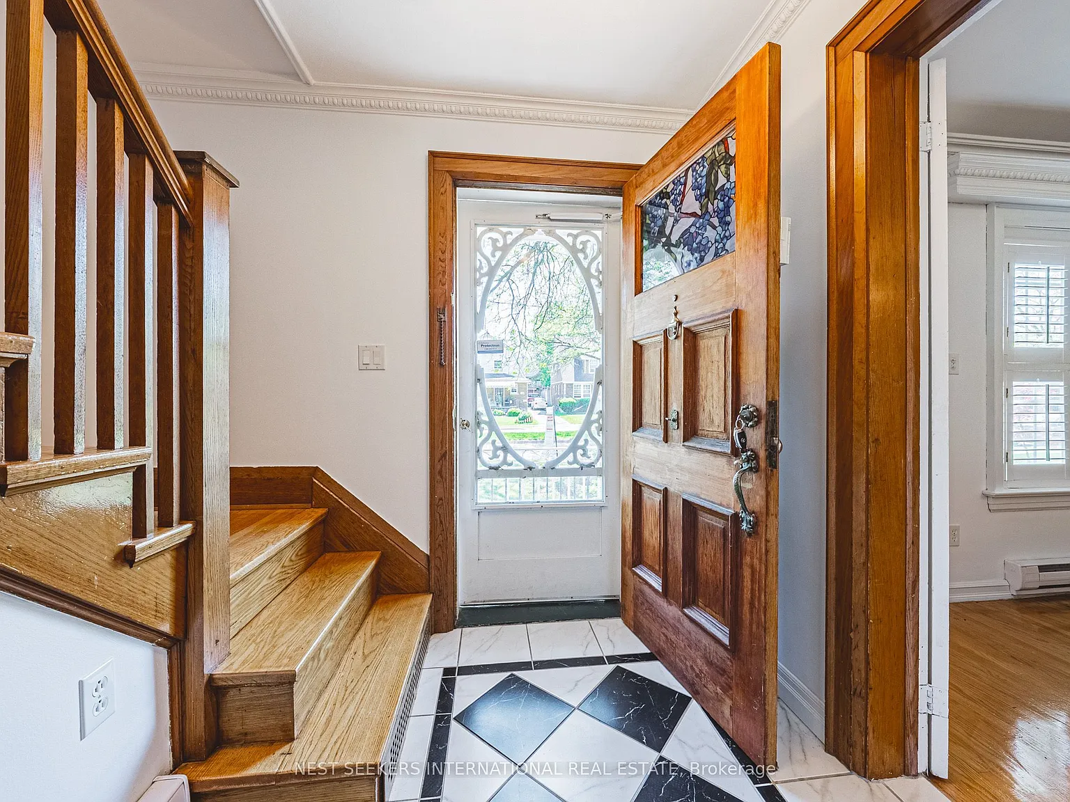 3 bed, $2,500 — Photo 2