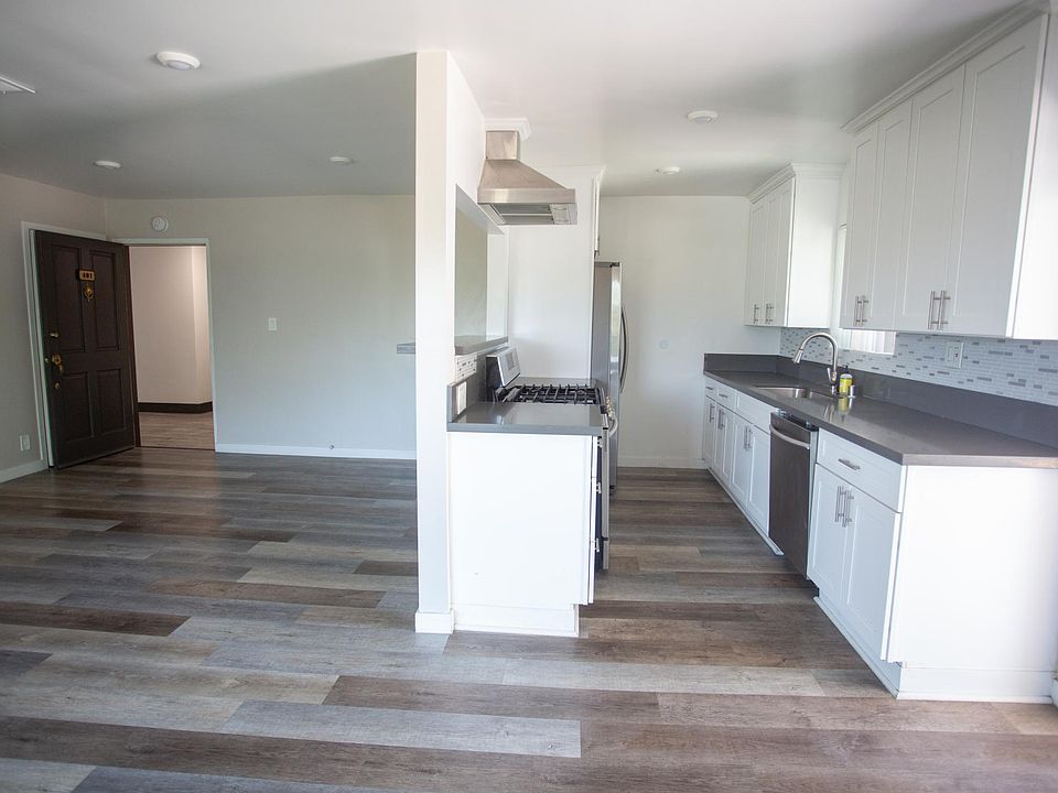 1st image of 165 N Michigan Ave APT 401