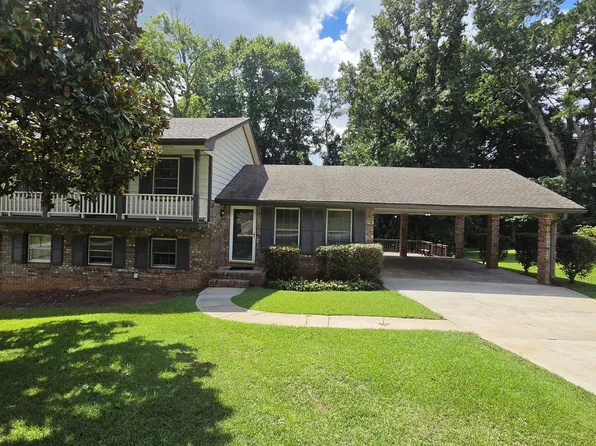 715 Barnesdale Dr, Jonesboro, GA 30236
