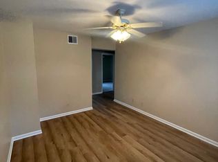 110 Hedgecock Ave APT 9, Winston Salem, NC 27104