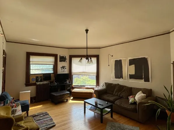 The Mansion, 2531 N Farwell Ave #2, Milwaukee, WI 53211