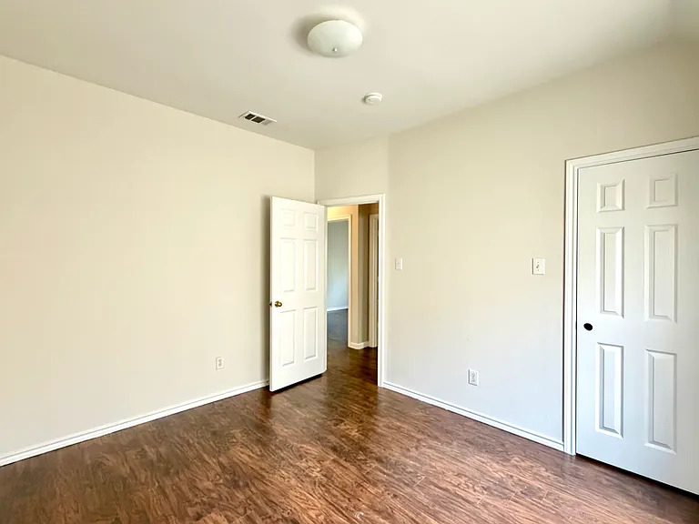 4308 Linda Kay Ln — Photo 22