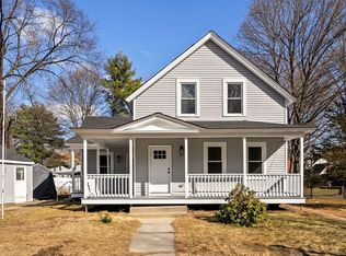 2 Maple St, Shirley, MA 01464