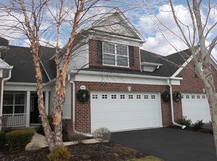 1003 Pinehurst Ct, Elgin, IL 60124