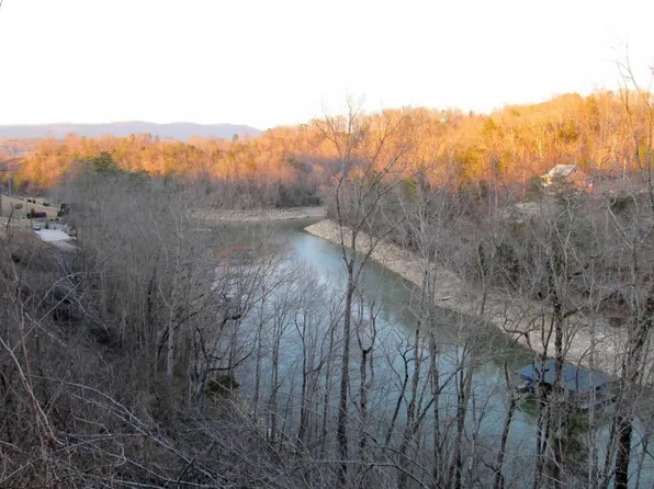Andrews Ln, Caryville, TN 37714