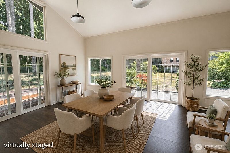 4th image of 36875 Tamarack Drive NE