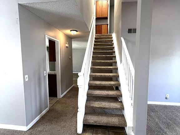 3rd image of 24147 Mount Russell Dr