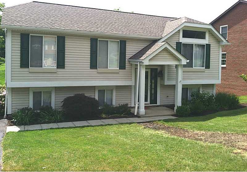 1st image of 40 Meadow Dr