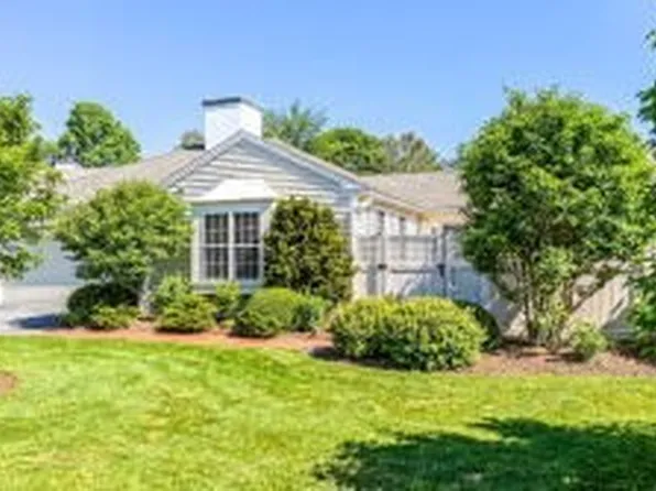 1114 Orleans Rd #2, Chatham, MA 02633