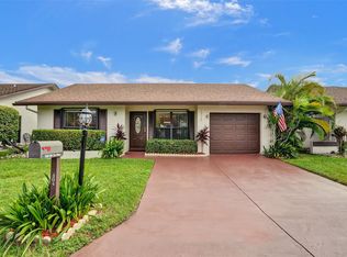 1926 SW 15th Pl, Deerfield Beach, FL 33442