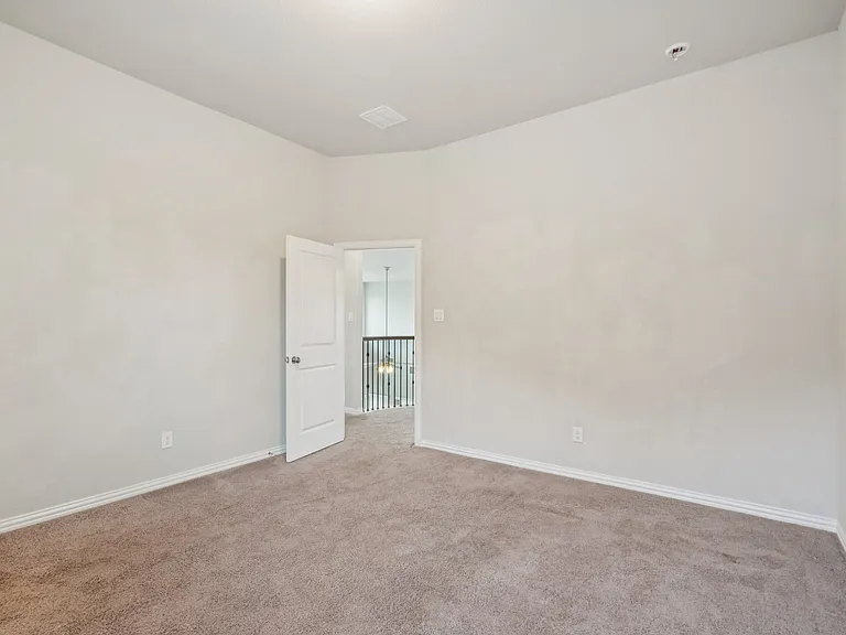 16400 Olmstead Park Blvd — Photo 40