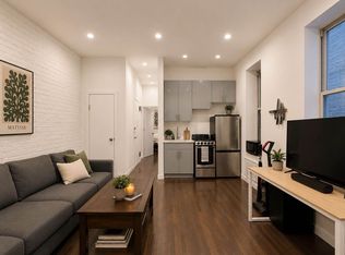 202 E 21st St APT 2A, New York, NY 10010