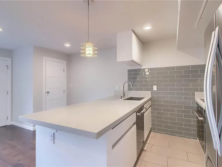 3110 Red River St #210 — Photo 4