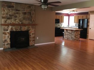 68 Hawthorne Dr, Buckhannon, WV 26201