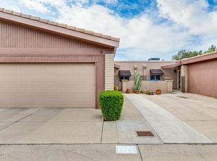 2705 E Cactus Rd, Phoenix, AZ 85032