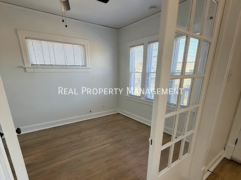 7025 W National Ave — Photo 15