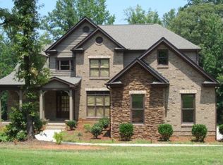 6735 Pannell Rd, Buford, GA 30518