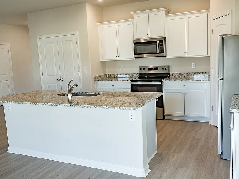 2242 Transatlantic Ave — Photo 8